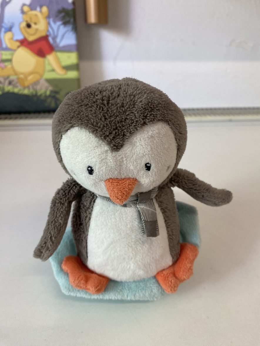 Baby Spielzeugrassel Pinguin